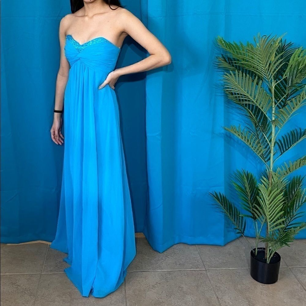 David’s Bridal turquoise formal dress.